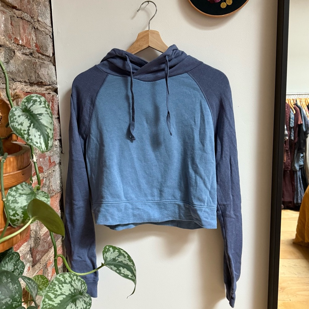 The Lounge Life | Two-Tone Blue Cropped Hoodie | Small